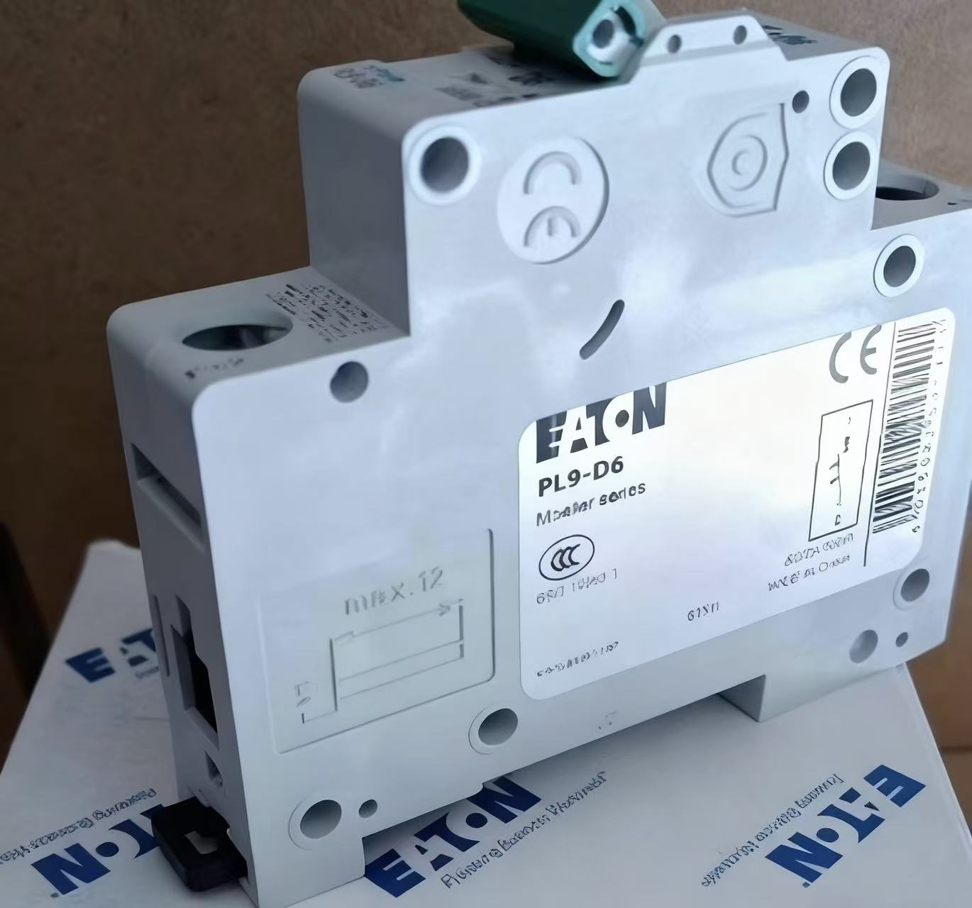 EATON伊頓Bussmann系列NH熔斷器底座和開關(guān) CH22-TPS